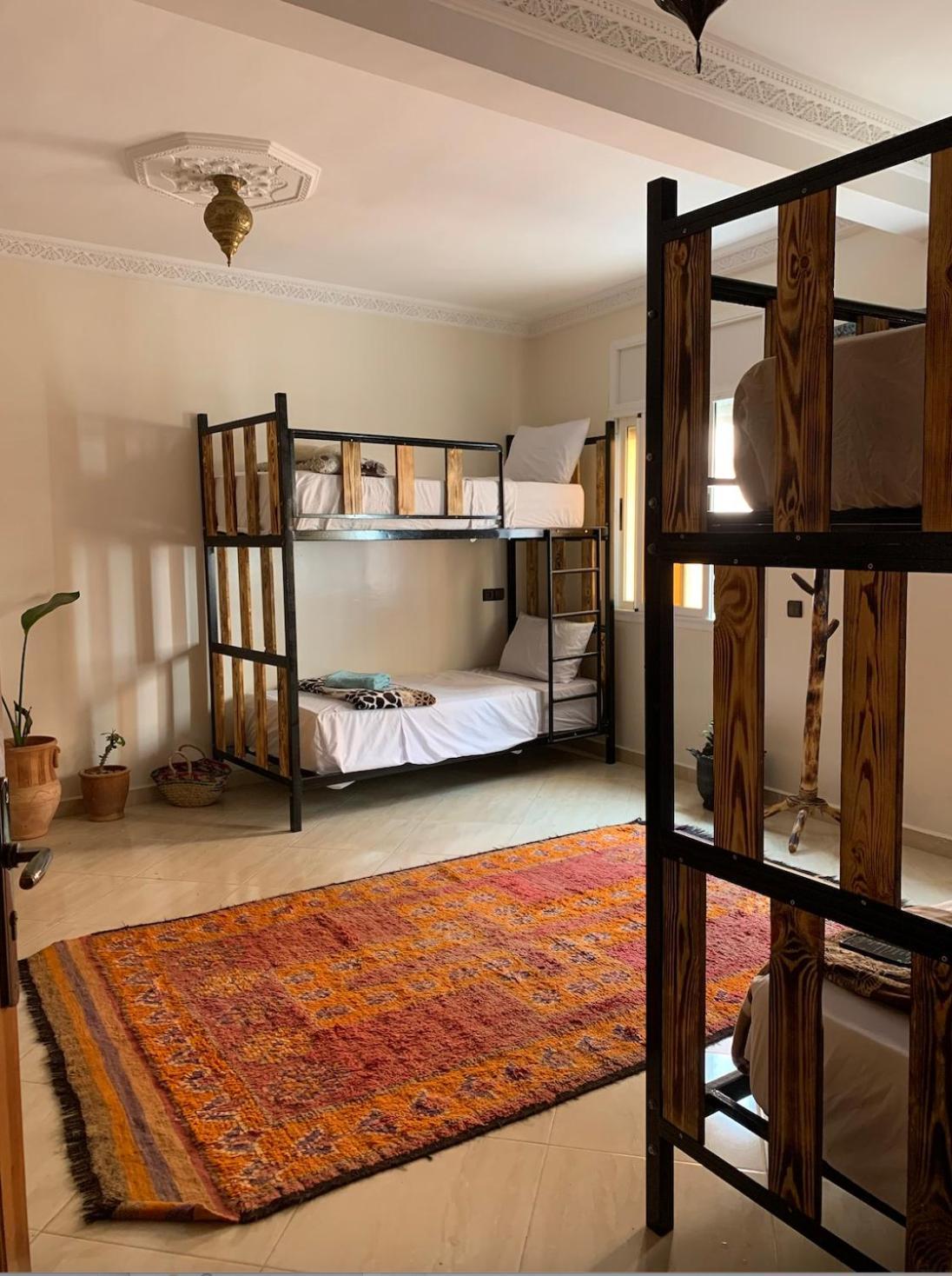Chill Surfer Hostel Tamraght エクステリア 写真
