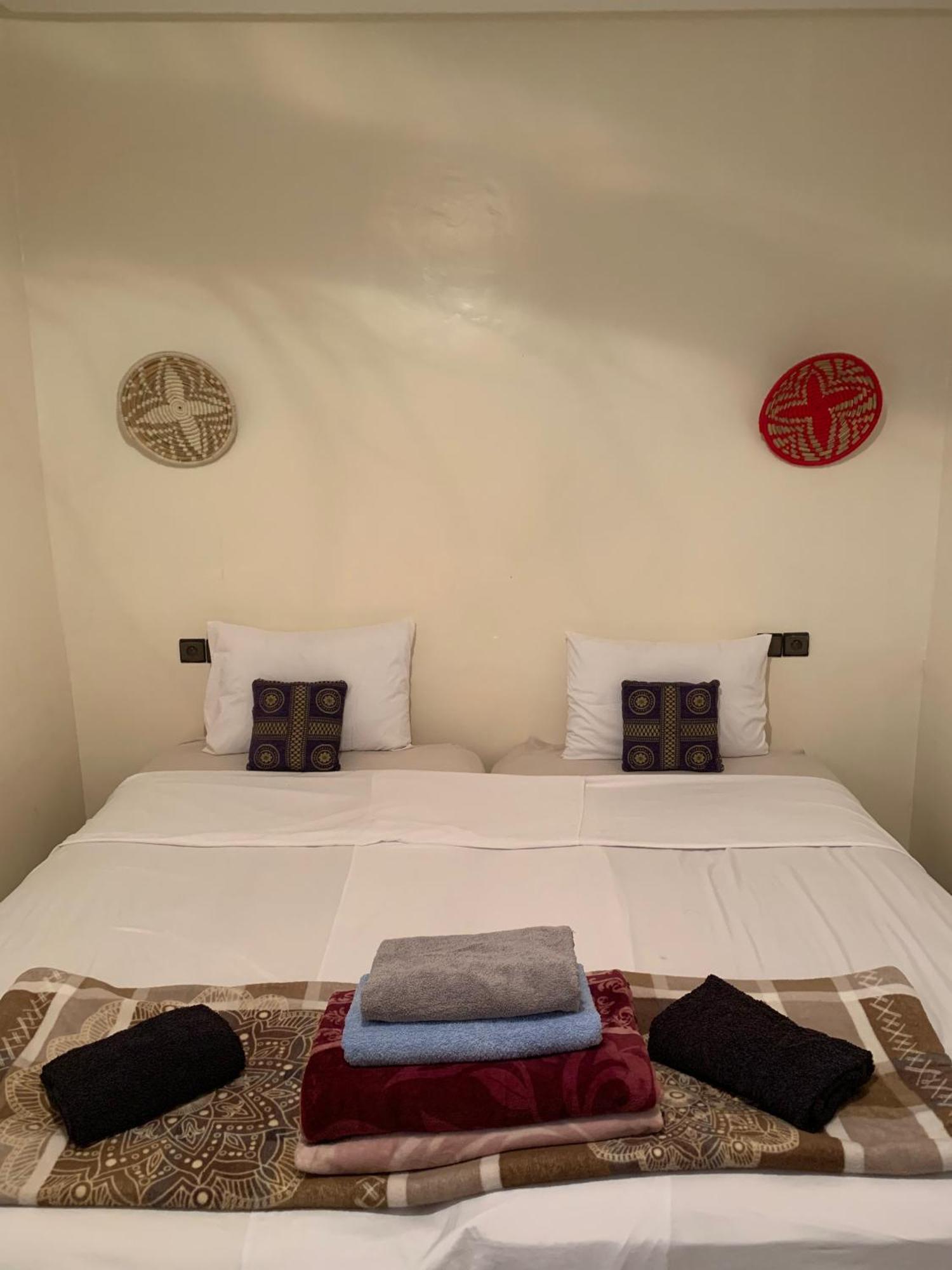 Chill Surfer Hostel Tamraght エクステリア 写真