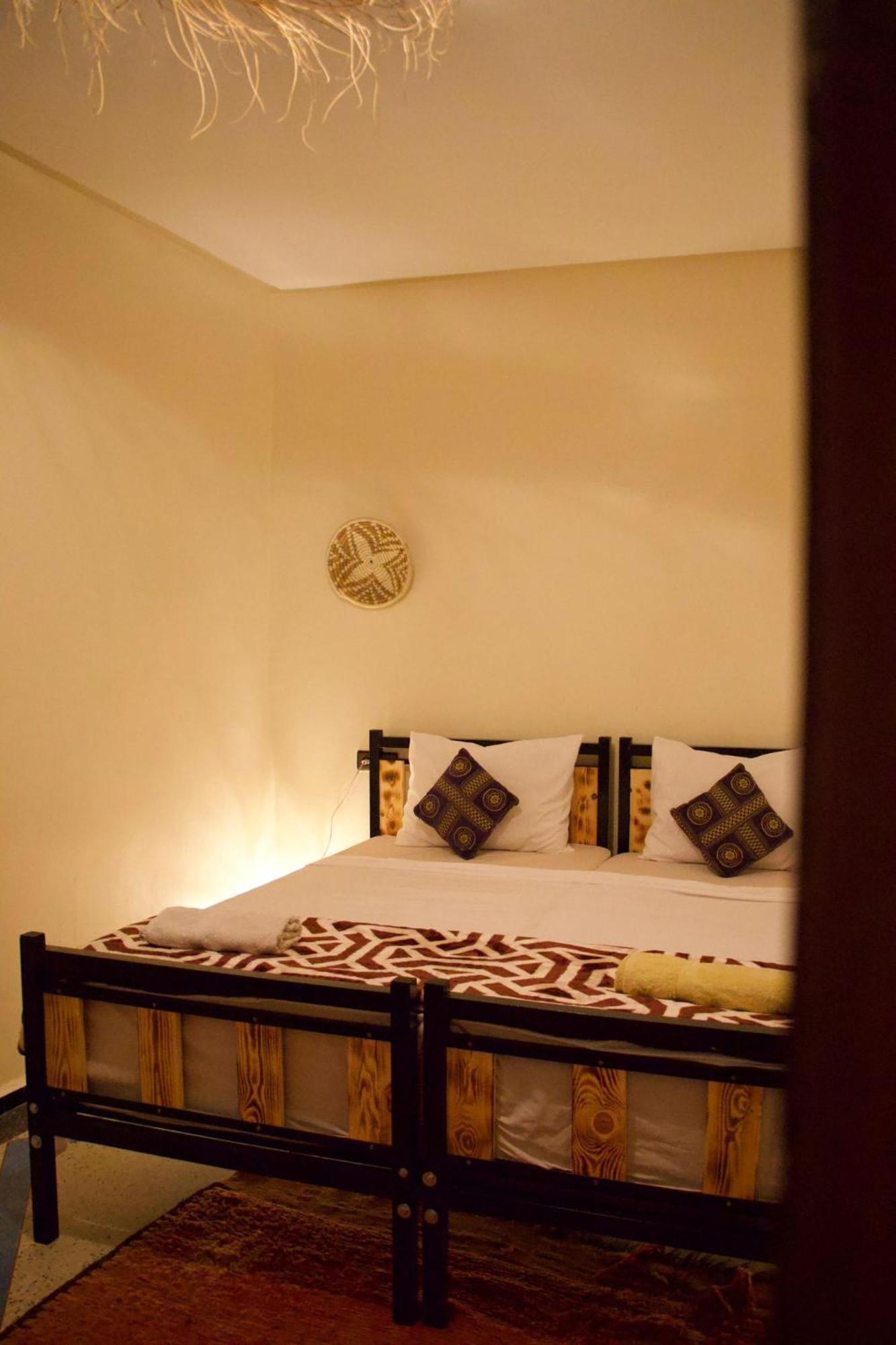 Chill Surfer Hostel Tamraght エクステリア 写真