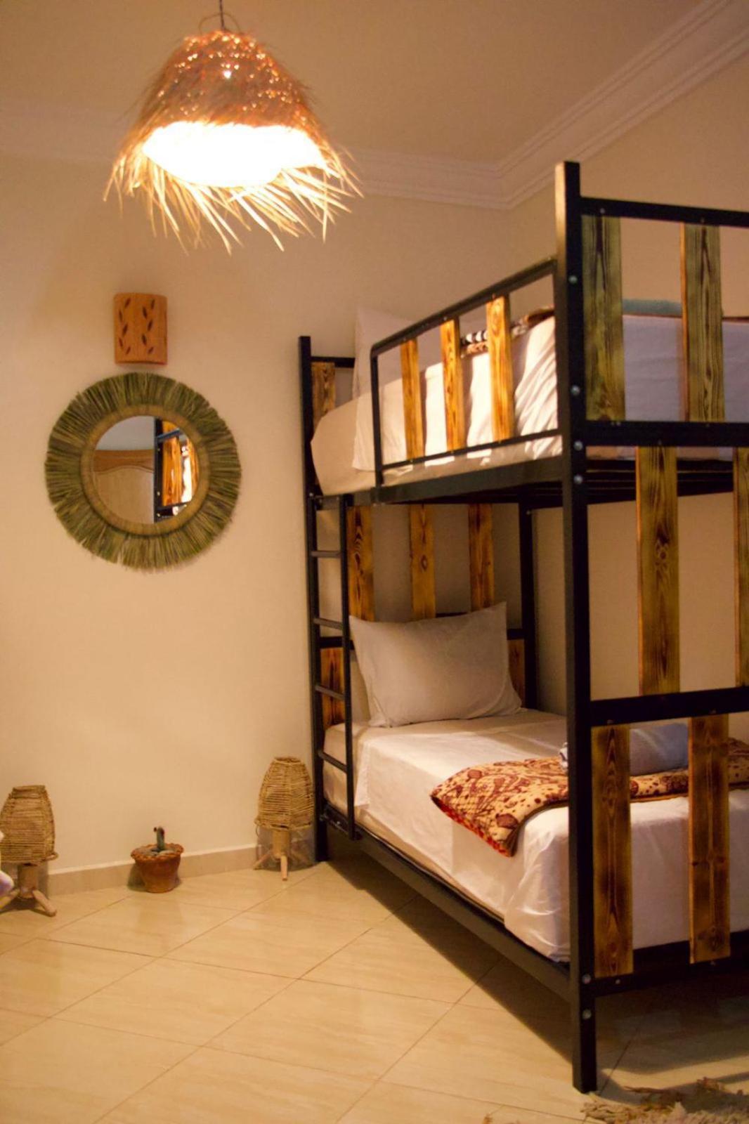 Chill Surfer Hostel Tamraght エクステリア 写真