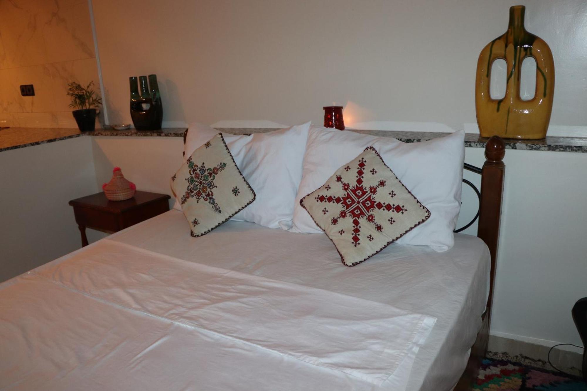 Chill Surfer Hostel Tamraght エクステリア 写真